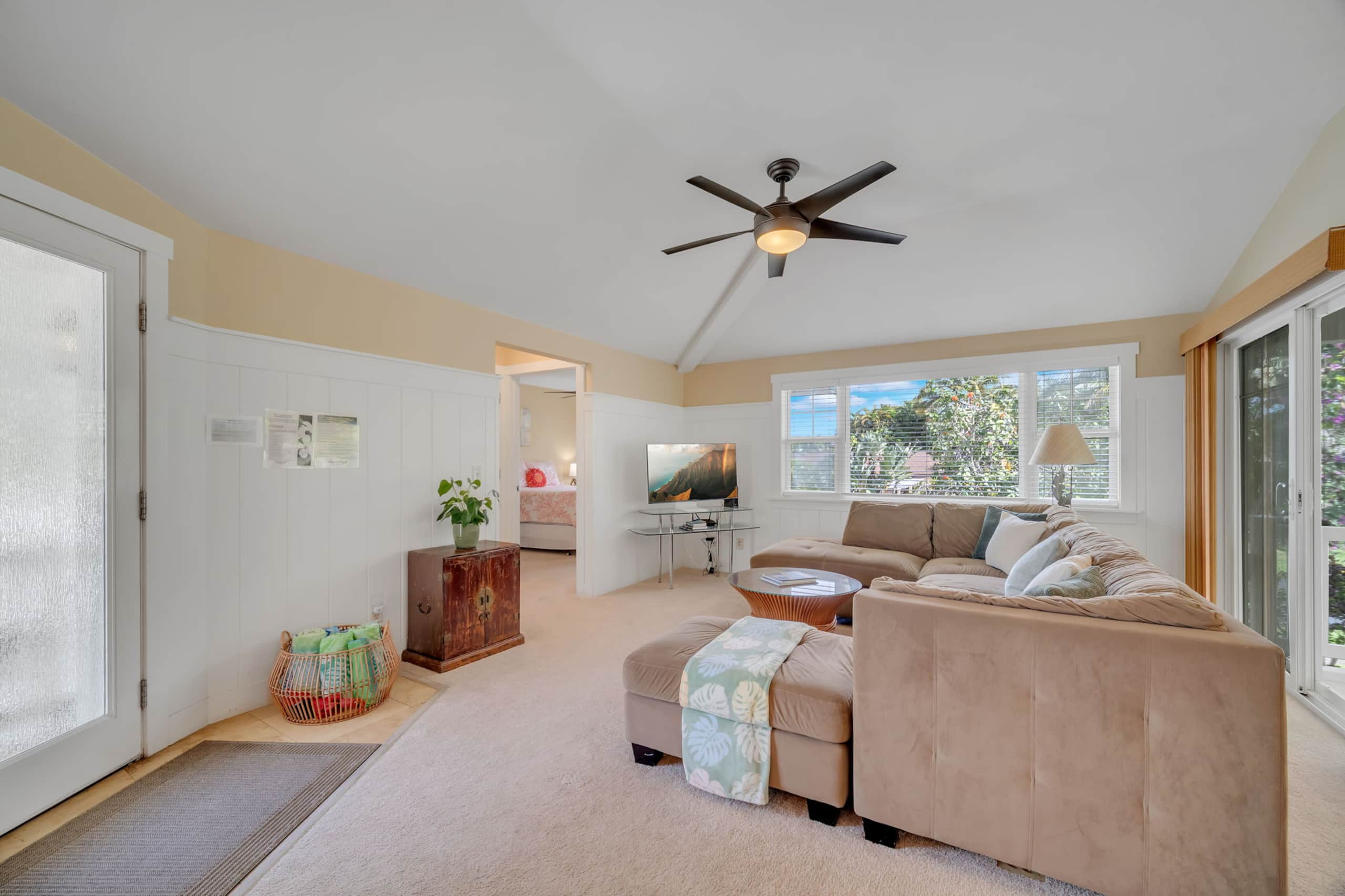 Home in Princeville · ★4.91 · 3 bedrooms · 3 beds · 3 baths - Image 12