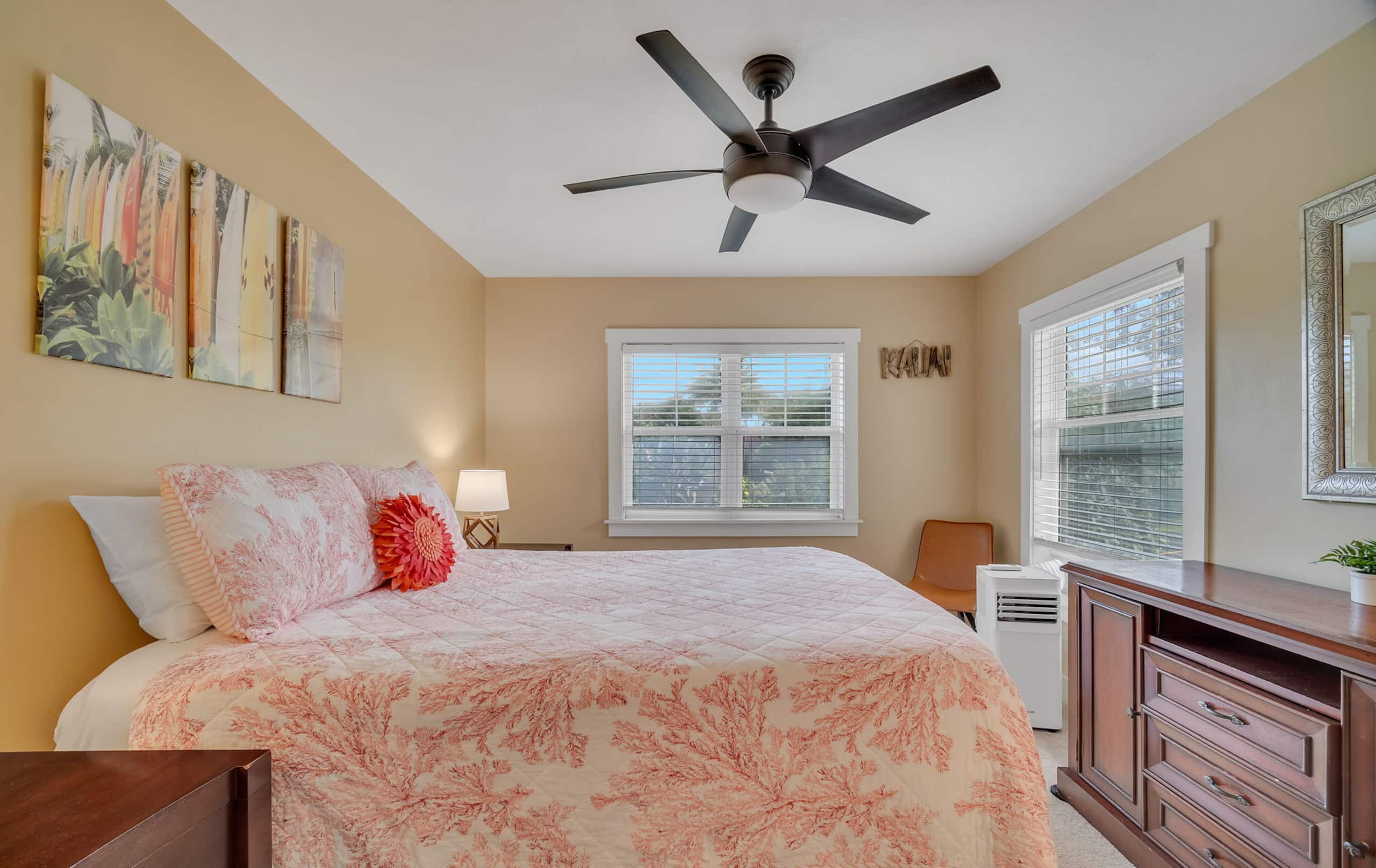 Home in Princeville · ★4.91 · 3 bedrooms · 3 beds · 3 baths - Image 24
