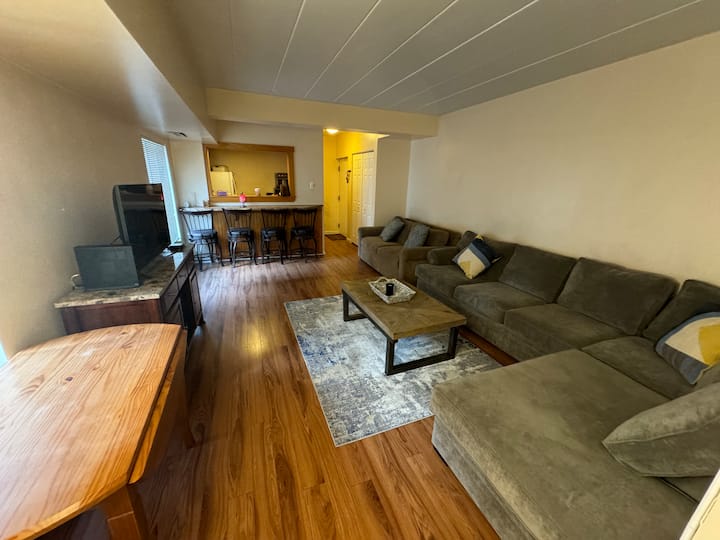 Cozy Condo In Shadyside - Pittsburgh, PA