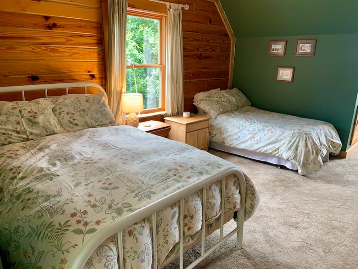 מושלם לשיתוף חדרים - מיטות זוגיות ותאומות תואמות 