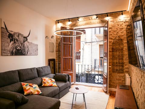 Anuncio de Airbnb popular: Downtown Pamplona en Pamplona/Iruña