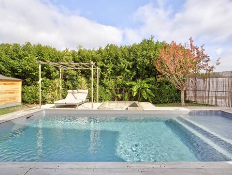 Villa pool 15 min airport