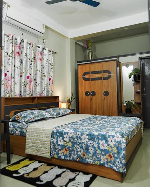 Affordable 2BHK | AC Flat | Blossomly * Nikohomes