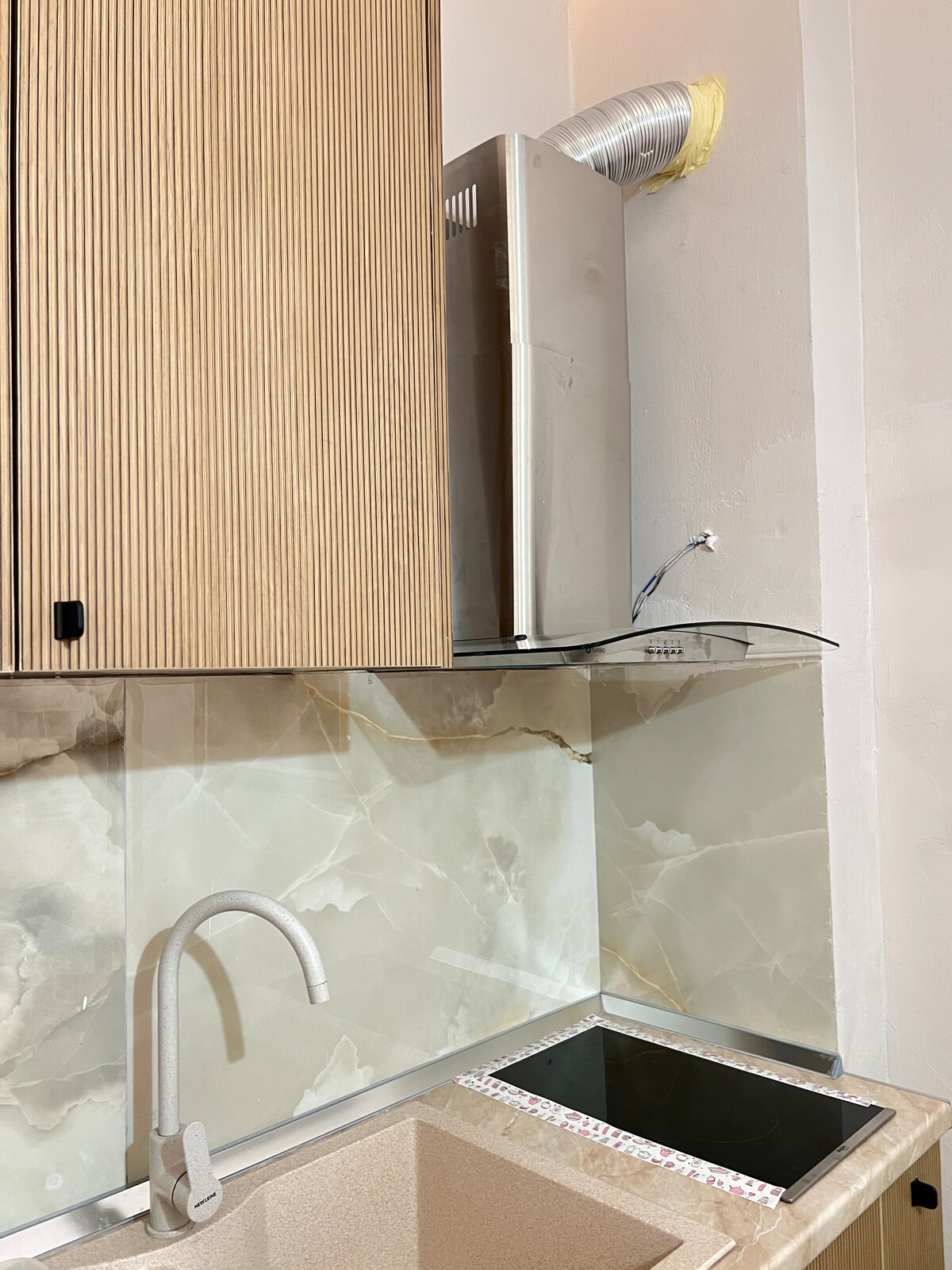 Listing 1189704707318882094