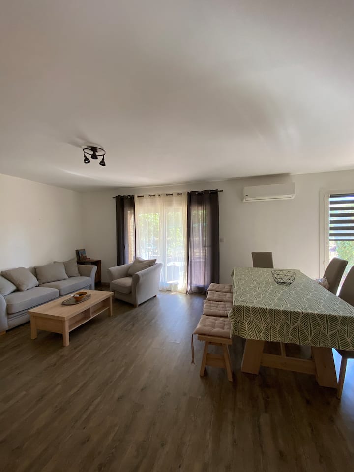 Maison Calme Avec Jardin Privé - Corsica