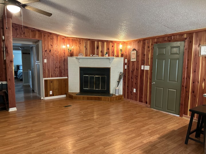 Sweet Retreat - Seagrove, NC