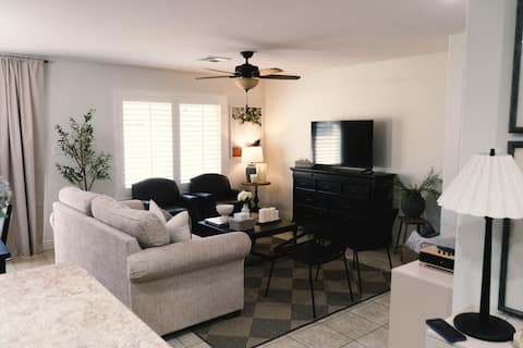 Top performing Airbnb: Sunny Desert Retreat | Yuma Foothills in Fortuna Foothills