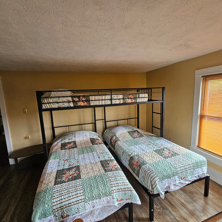 غرفة النوم 2