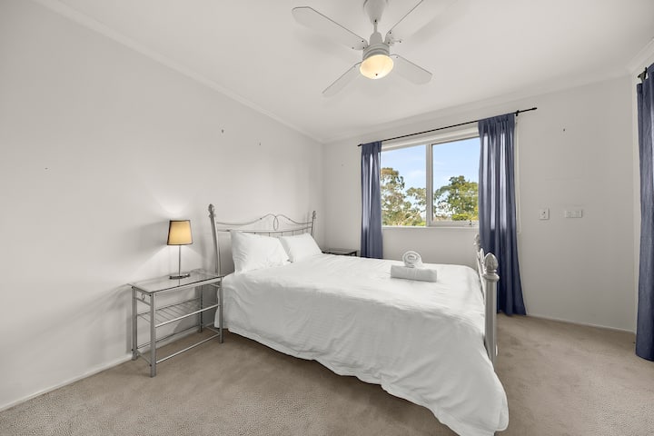 საძინებელი 4