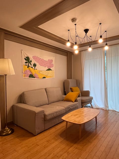 [Holy Holiday] 2 rooms 2 beds 1bath family accommodation/Near Sokcho Beach, Terminal