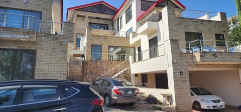 Haven Lodge Murree, 4BR Holiday Home