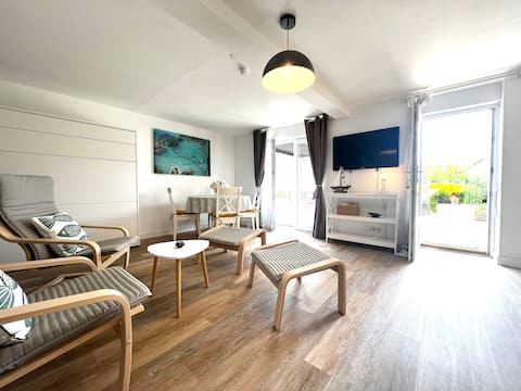 Top Airbnb: Studio close to beach and terrace à Moëlan Sur Mer