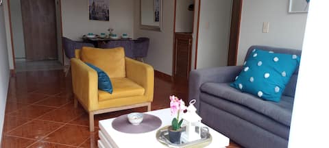 Top Airbnb: Condominio Norte / coffee / balcony / near CC Santafe en Suba