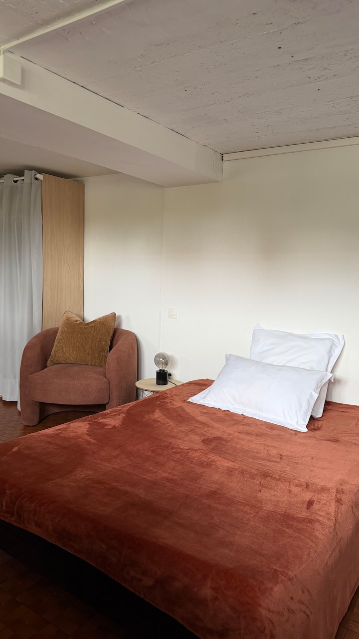 Studio Cosy Et Indépendant Chez Lhôte - Eysines