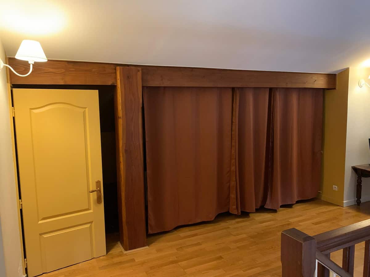 Mezzanine image 4