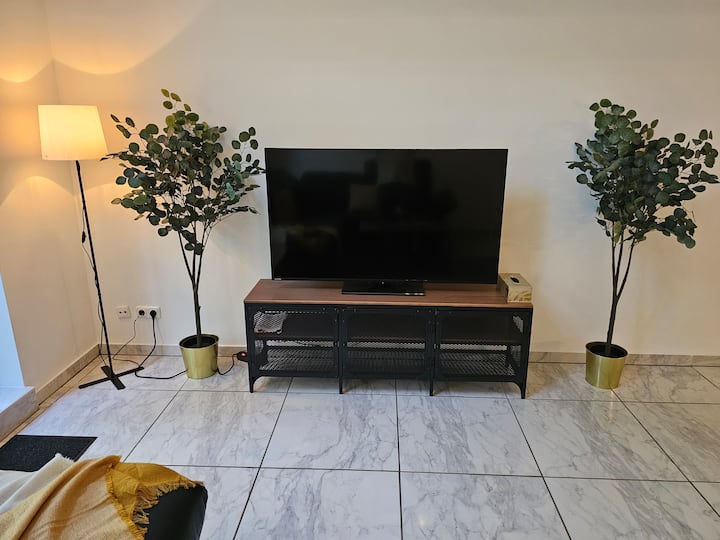 Maisonette Wohnung In Kölner Villenviertel - Keulen