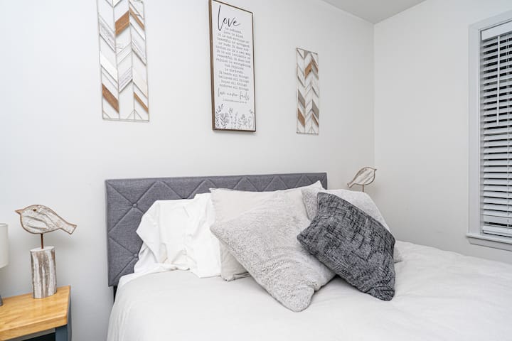 საძინებელი 3