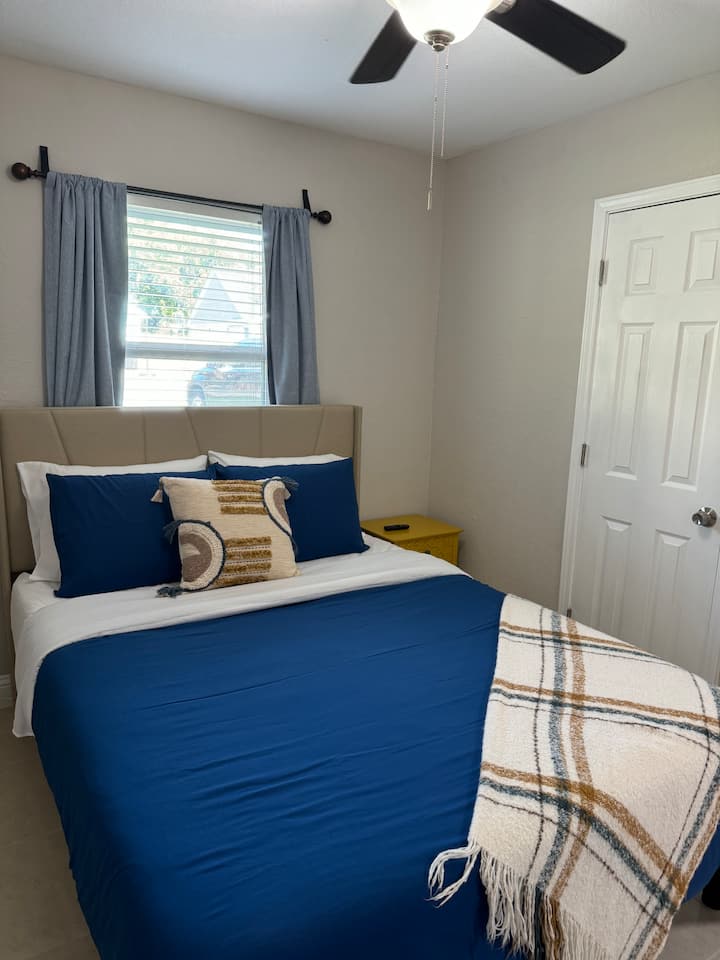 غرفة النوم 2