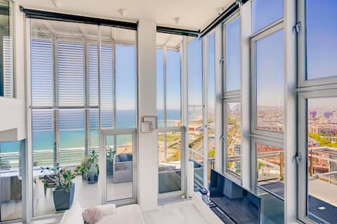Penthouse Duplex with The Best Sea and City Views!