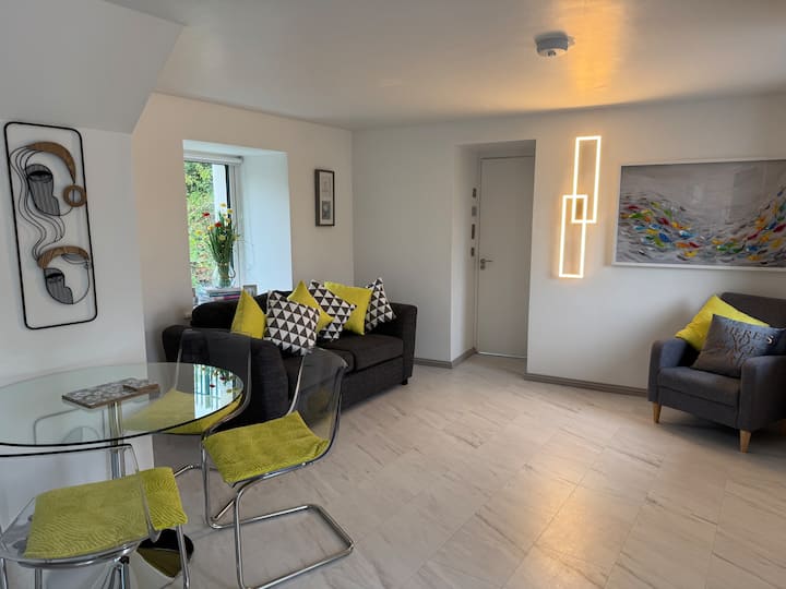 The Railway Cottage - Balbriggan