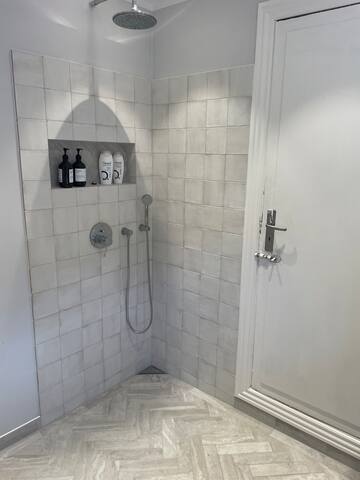 Baggårdslejlighed tæt på alt gallery image 5