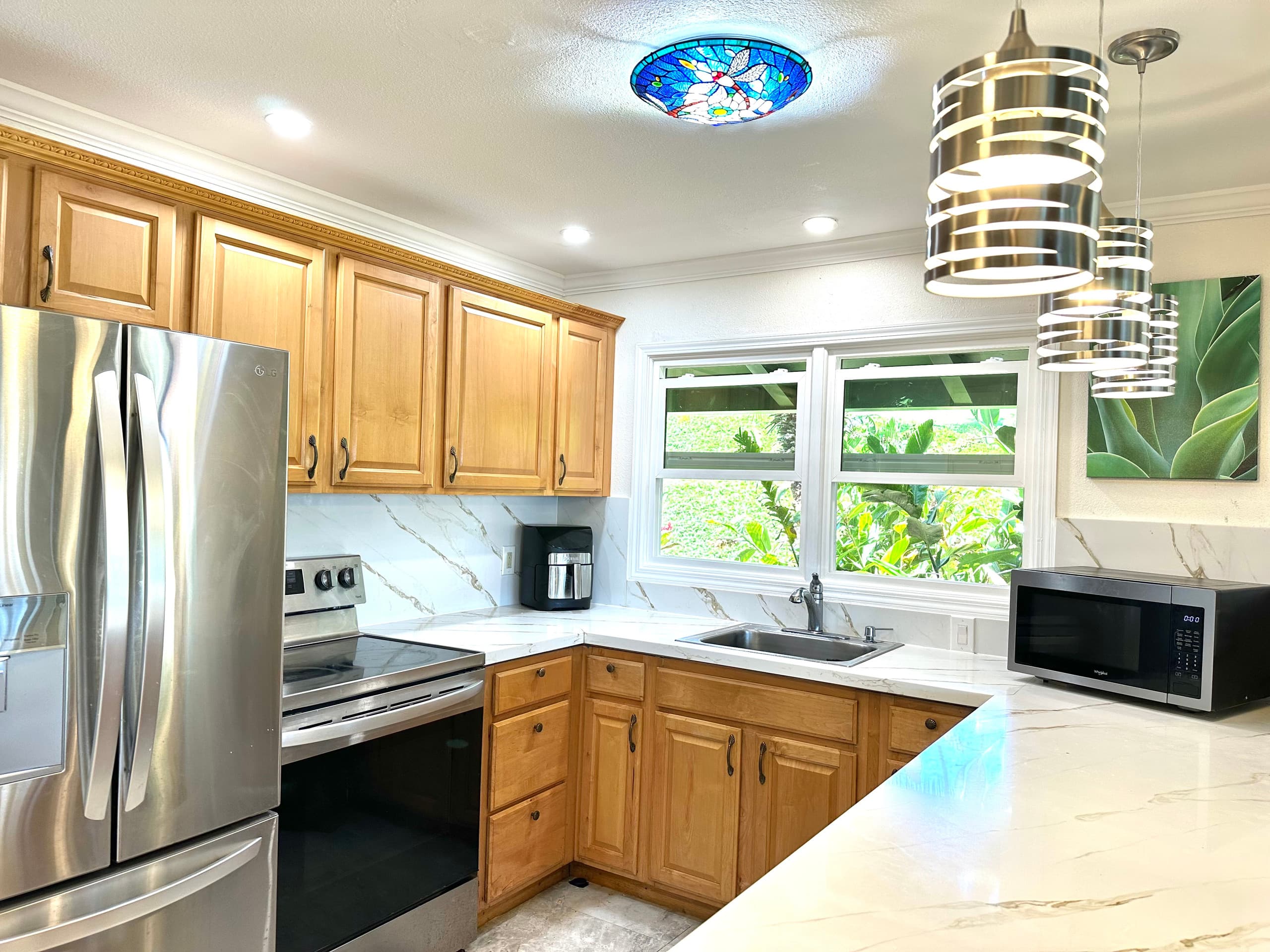 Home in Lahaina · ★5.0 · 4 bedrooms · 2 beds · 2 baths - Image 7