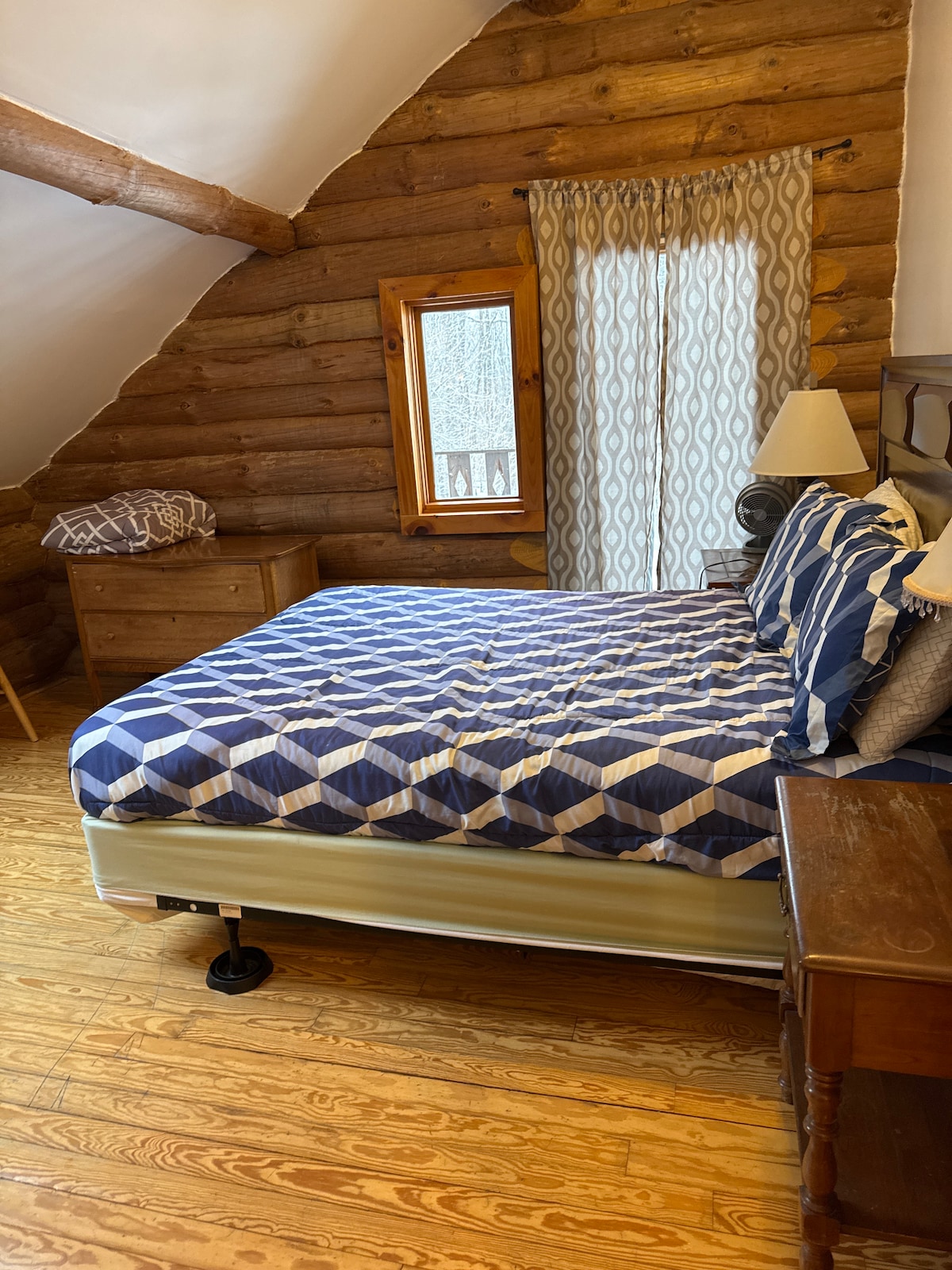 საძინებელი 2