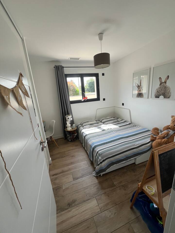 საძინებელი 2