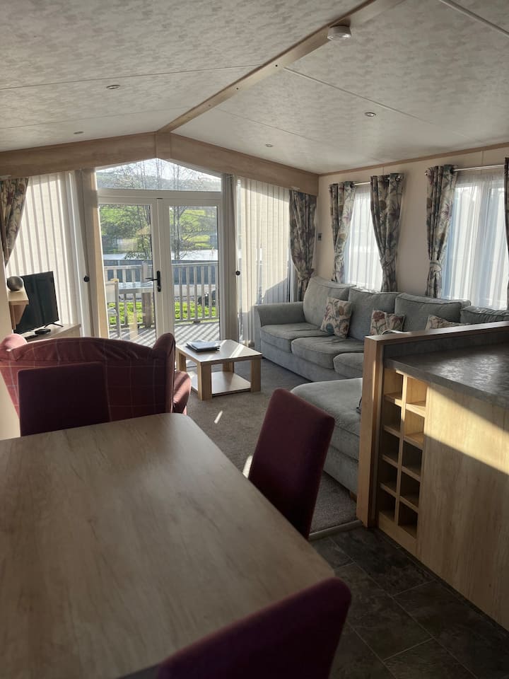 2 Lake View - Clitheroe
