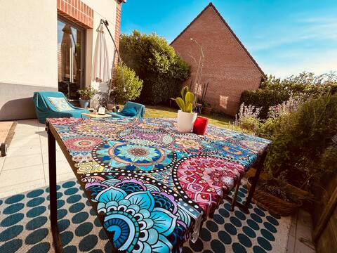 4 bedroom house with garden