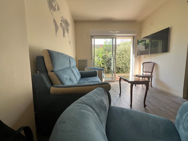 Paris 
La Défense
A 10 Mn
Pkg
Rdjdn
80 M2
4/6 Pers - La Garenne-Colombes