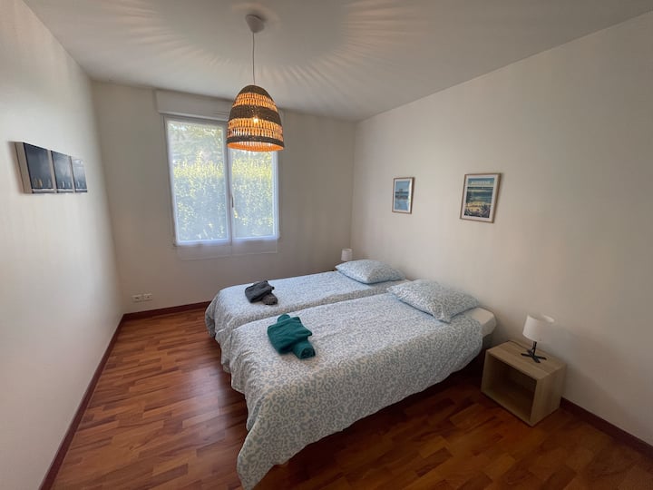 Може да изберете да имате брачен кревет или два единечни кревета