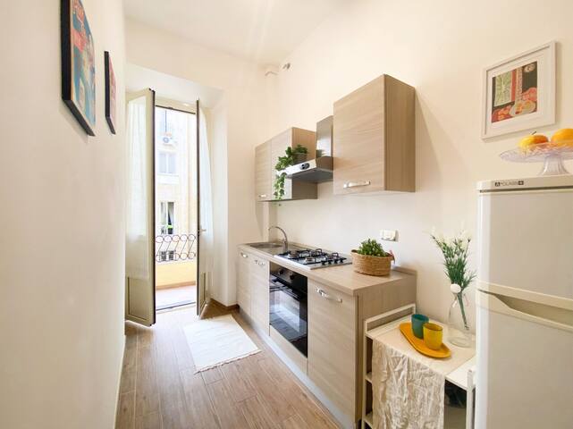 Via Veneto – Domus Juliae gallery image 4