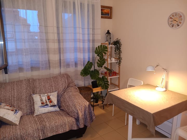 Cozy 1br Apartment • 3 Min Walk To Beach - Sozopol