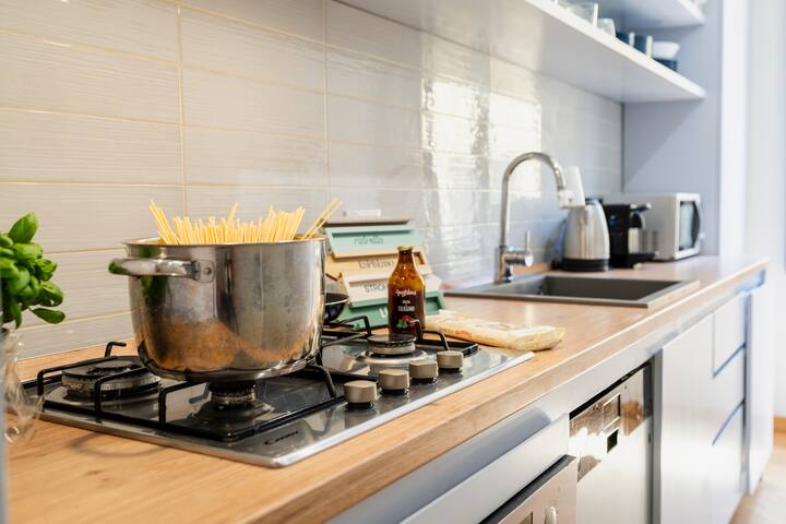 [Duomo-Uffizi] @3BDR Bright and Luxury apartment gallery image 4