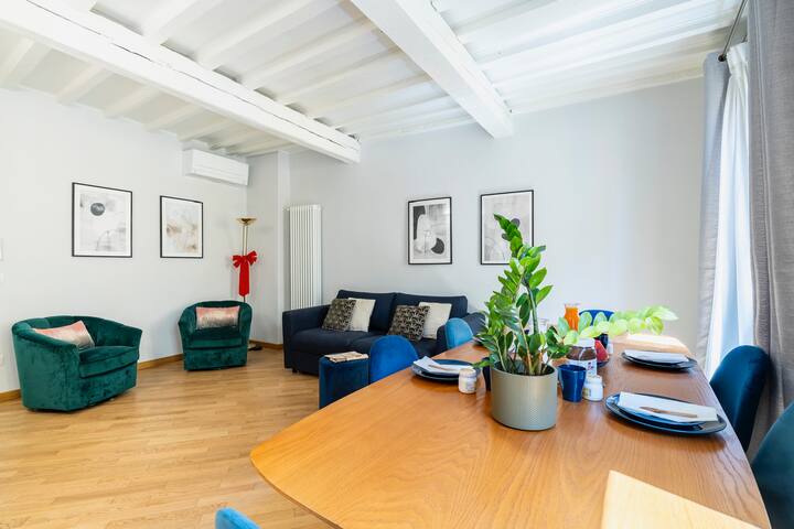 [Duomo-Uffizi] @3BDR Bright and Luxury apartment gallery image 3