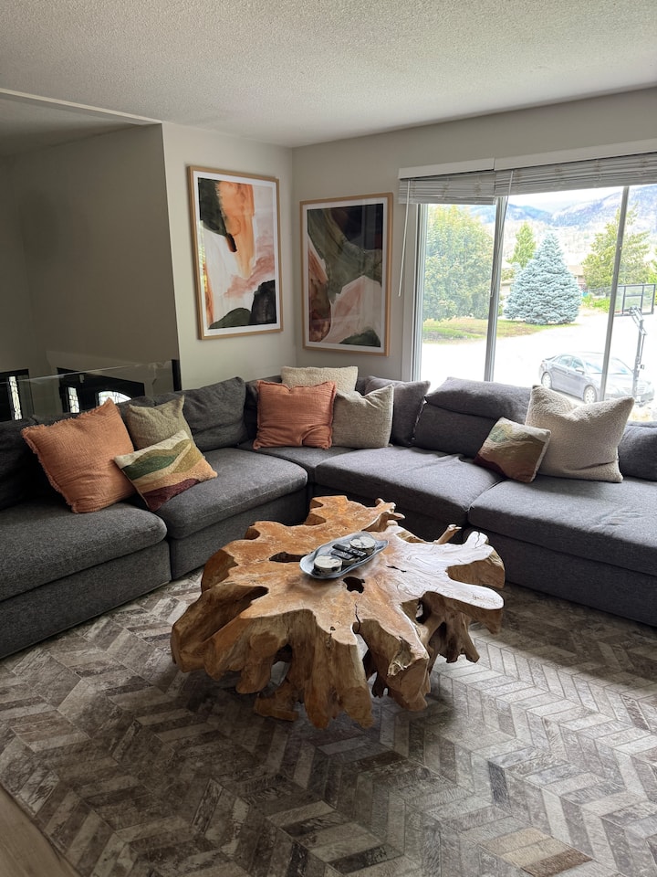 Forest Oasis In Wine Country W/ Hot Tub - Kelowna