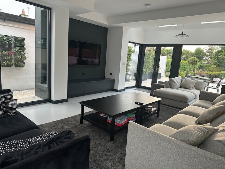 *New* Adare Townhouse - Limerick, İrlanda