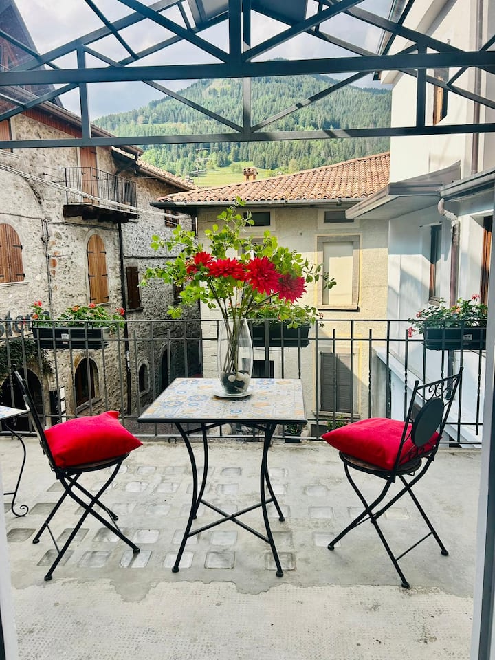 Appartamento "Mara" In Palazzo Leonardo, Borno - Borno