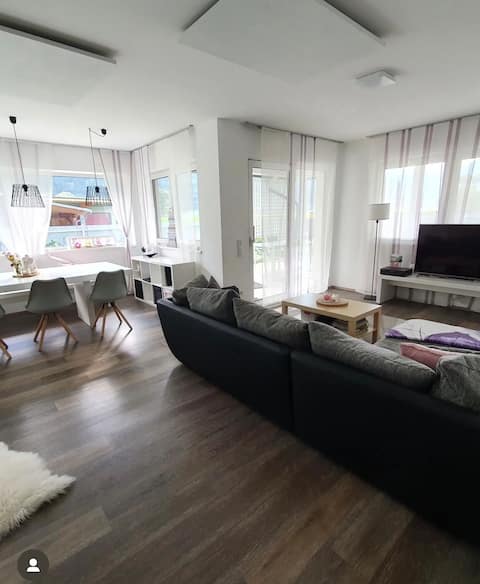 Large vacation home with garden in Mölltal