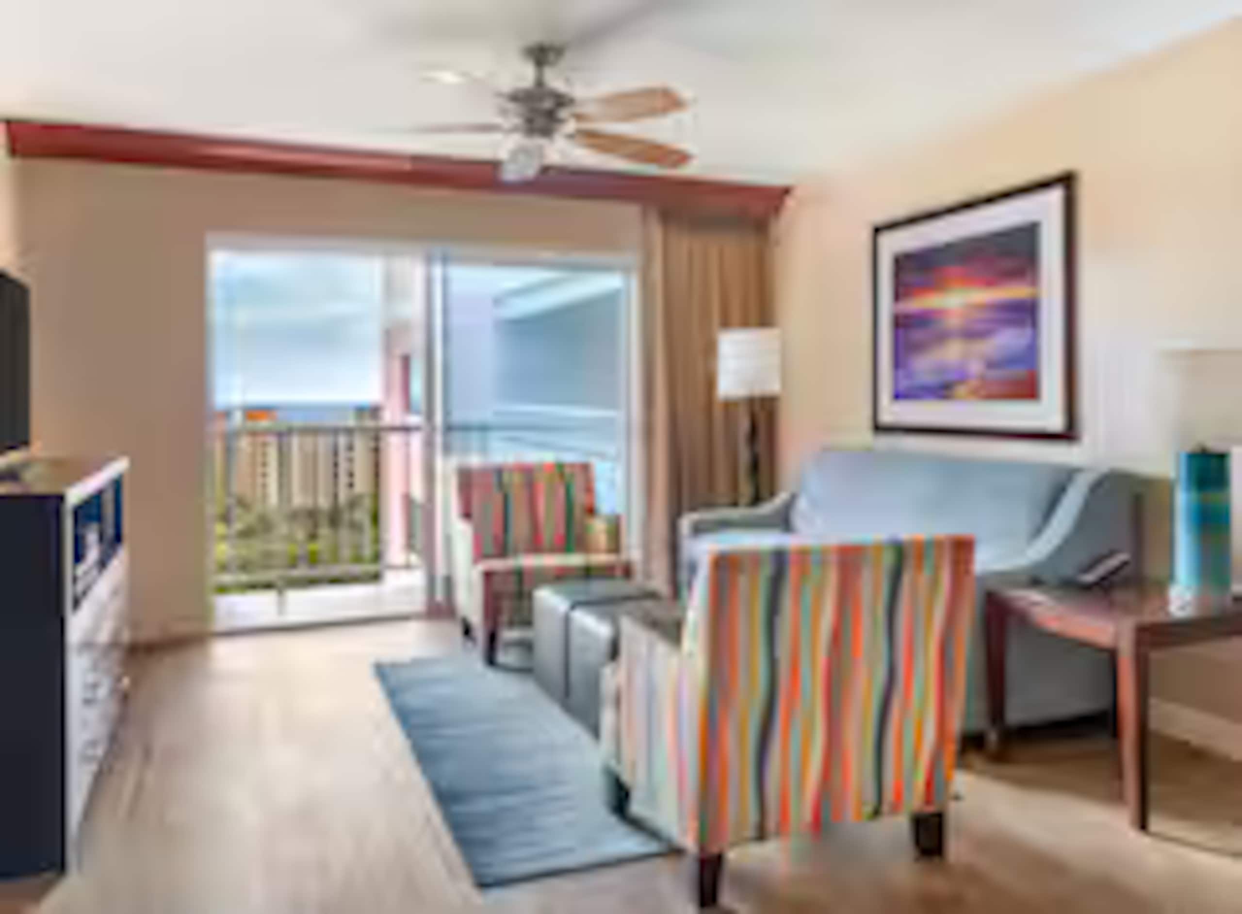 Condo in Lahaina · ★4.67 · 1 bedroom · 2 beds · 1 bath - Image 3