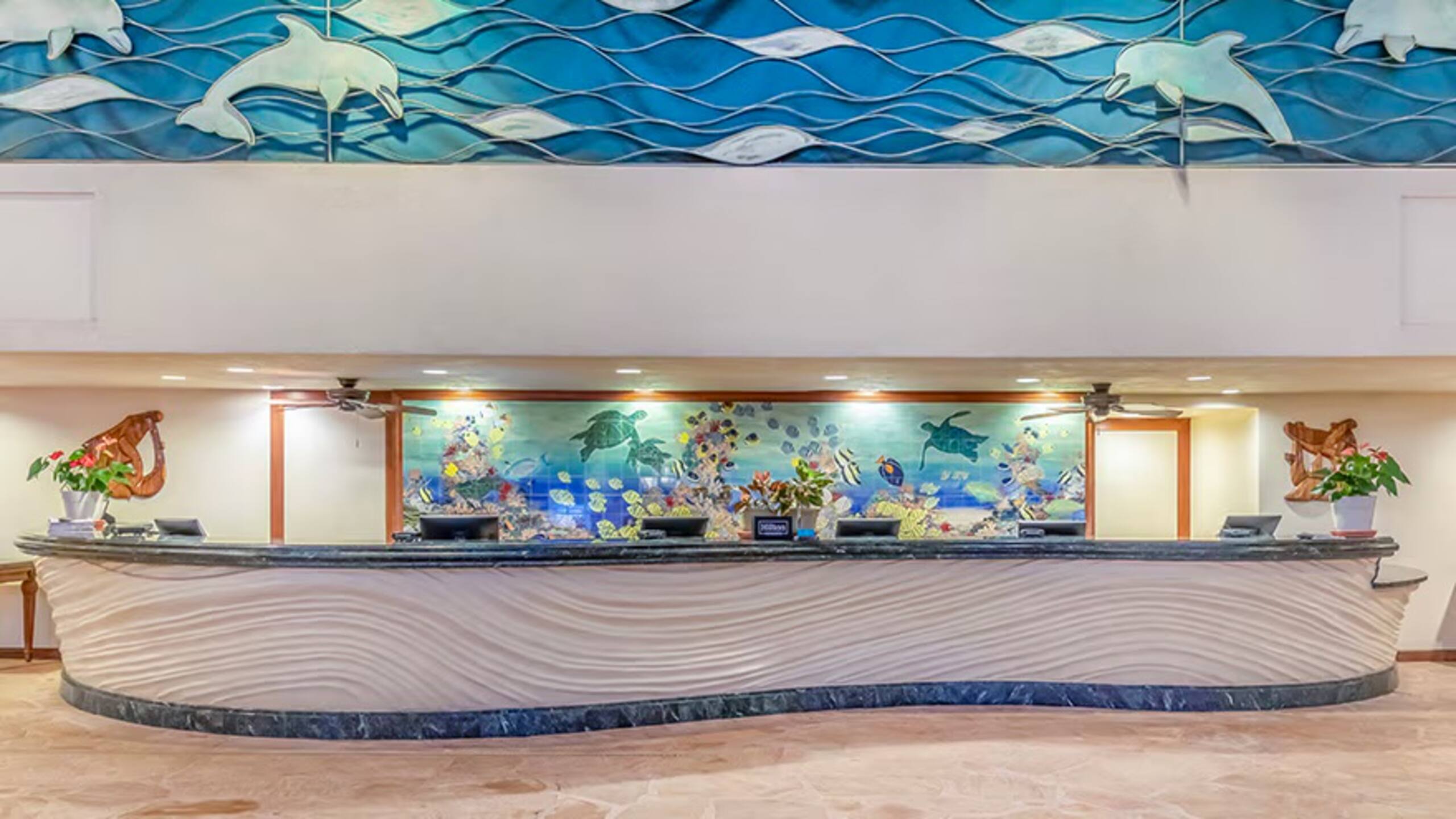 Condo in Lahaina · ★4.67 · 1 bedroom · 2 beds · 1 bath - Image 43