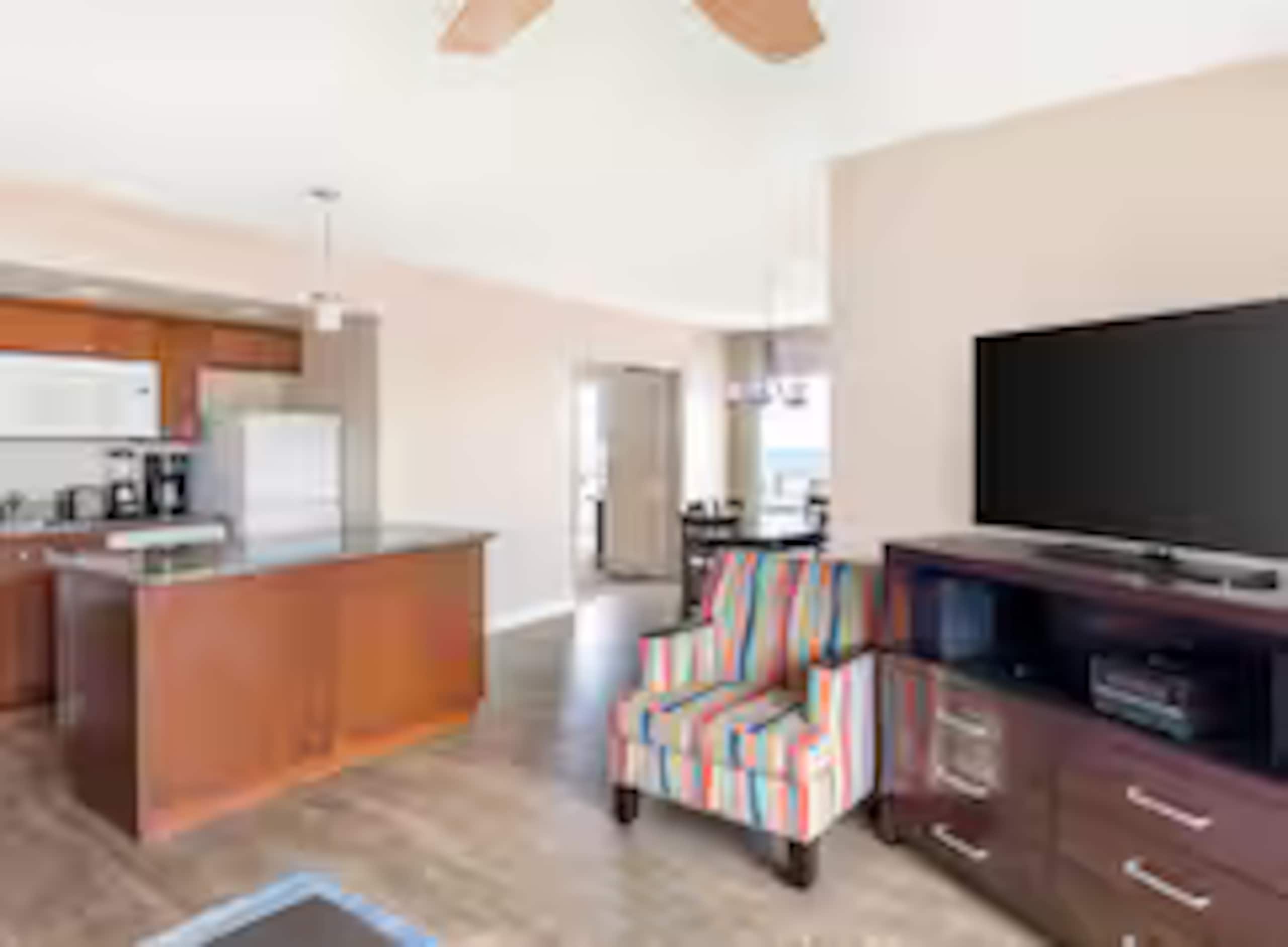 Condo in Lahaina · ★4.67 · 1 bedroom · 2 beds · 1 bath - Image 57