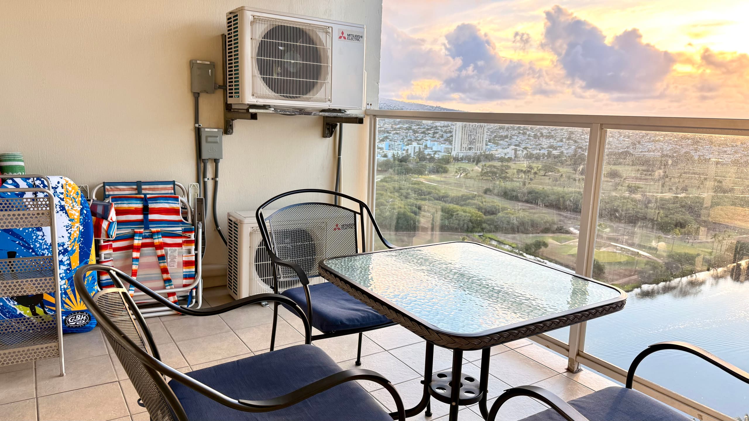 Amazing Views Waikiki 28FL 1BR Family/Group Condo - Image 22