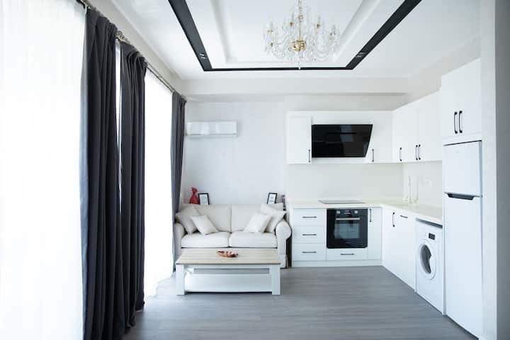 Stunning 1-bedroom Apartment - Bakú