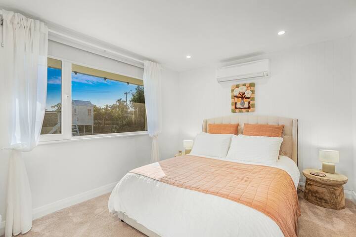 ‘PerthLuxeHomestay’ welcomes you! gallery image 2