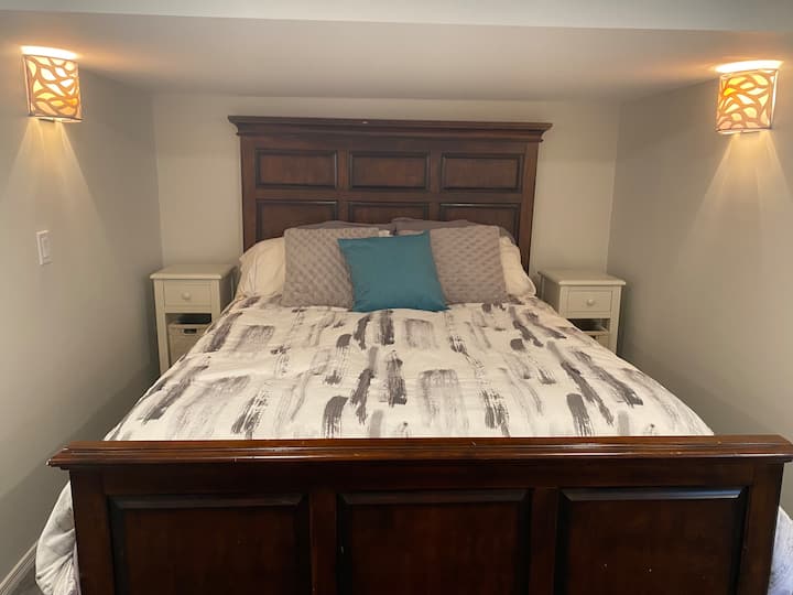 Lilac Suite-Font Hill