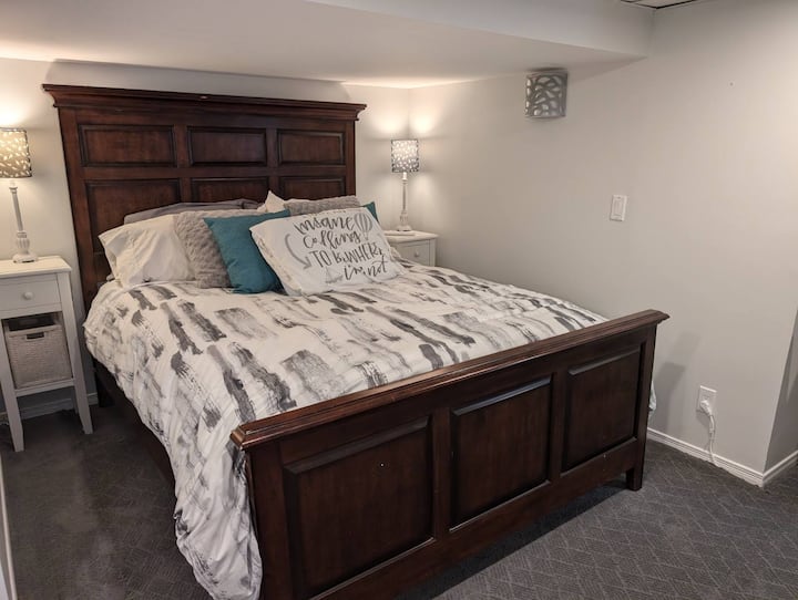 Lilac Suite-Font Hill
