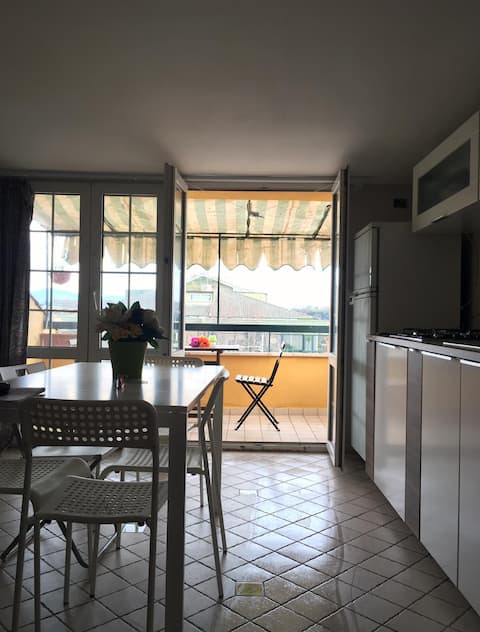 Proprietà Airbnb di successo: Cozy Attic in Sabaudia a Sabaudia