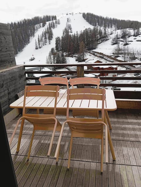 T3 63 m2, 5 min to ski slopes, terrace, Wi-Fi, 2 garages, 6 people